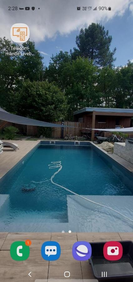 Le Chalet Au Bord Des Pistes Cyclables Sainte-Helene  Exterior photo